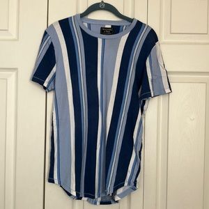 Abercrombie and Fitch Tee Size Small